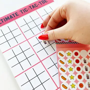 Sticker - Tic-Tac-Toe On-The-Go Pad