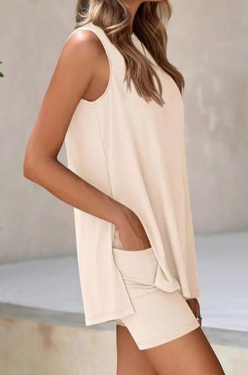 Split Tank Lounge Set