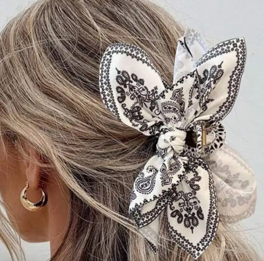 Double Sided Bow Claw Clip