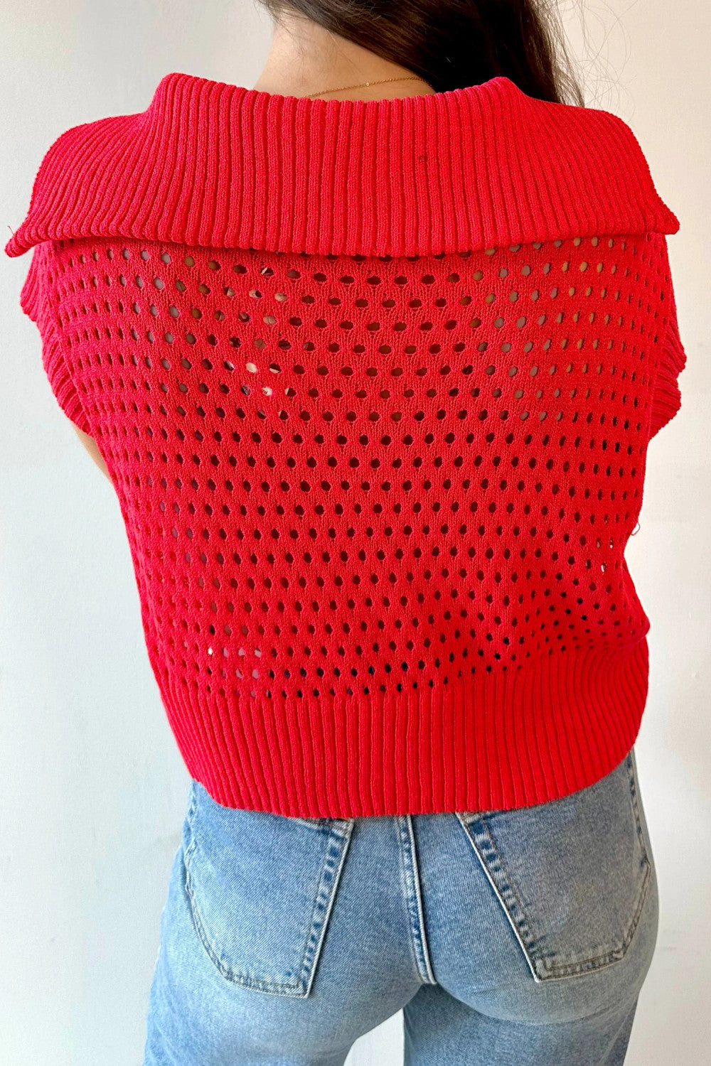 Hollowed Knit Zipper Collar