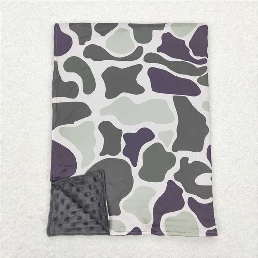 Minky I 29x43"